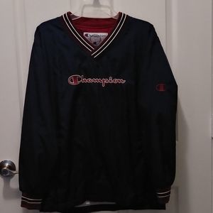 2/$30😸vintage Champion v neck windbreaker
